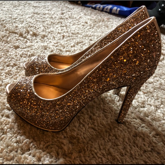 New Years heels! - Picture 3 of 8